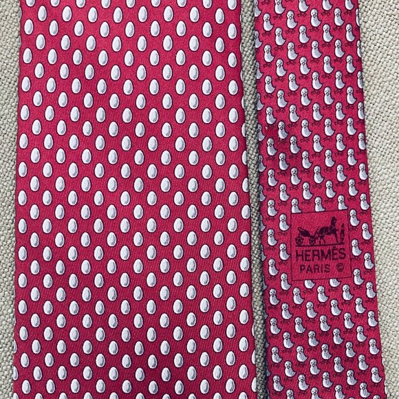 100% REAL Hermes Twillby Tie - Burgundy Red w Eggs & Fun Chickens on Farm XL - Picture 3 of 5